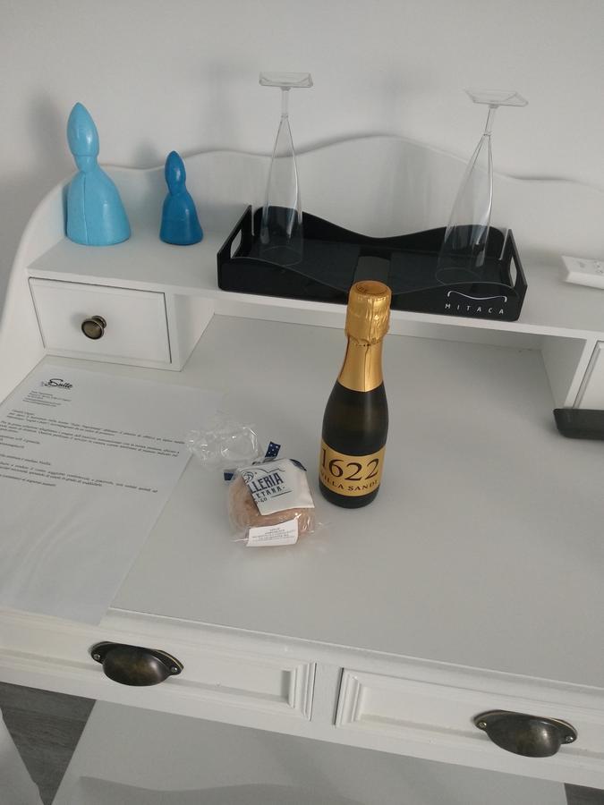 Suite Napoletana 나폴리 외부 사진